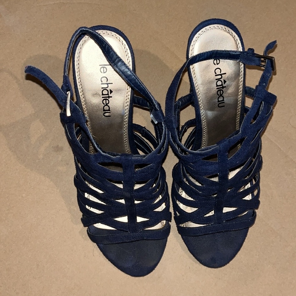 Dark blue heels - Picture 2 of 3